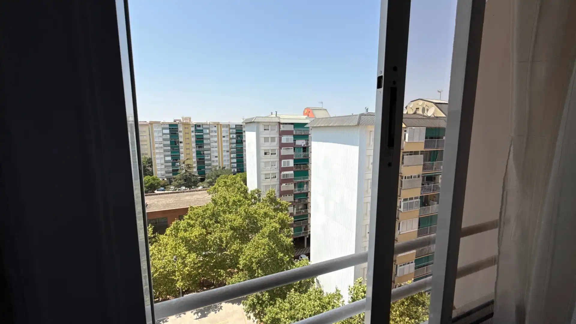 Piso con terraza en venta en Carrer de Felicià Xarau, imagen 26
