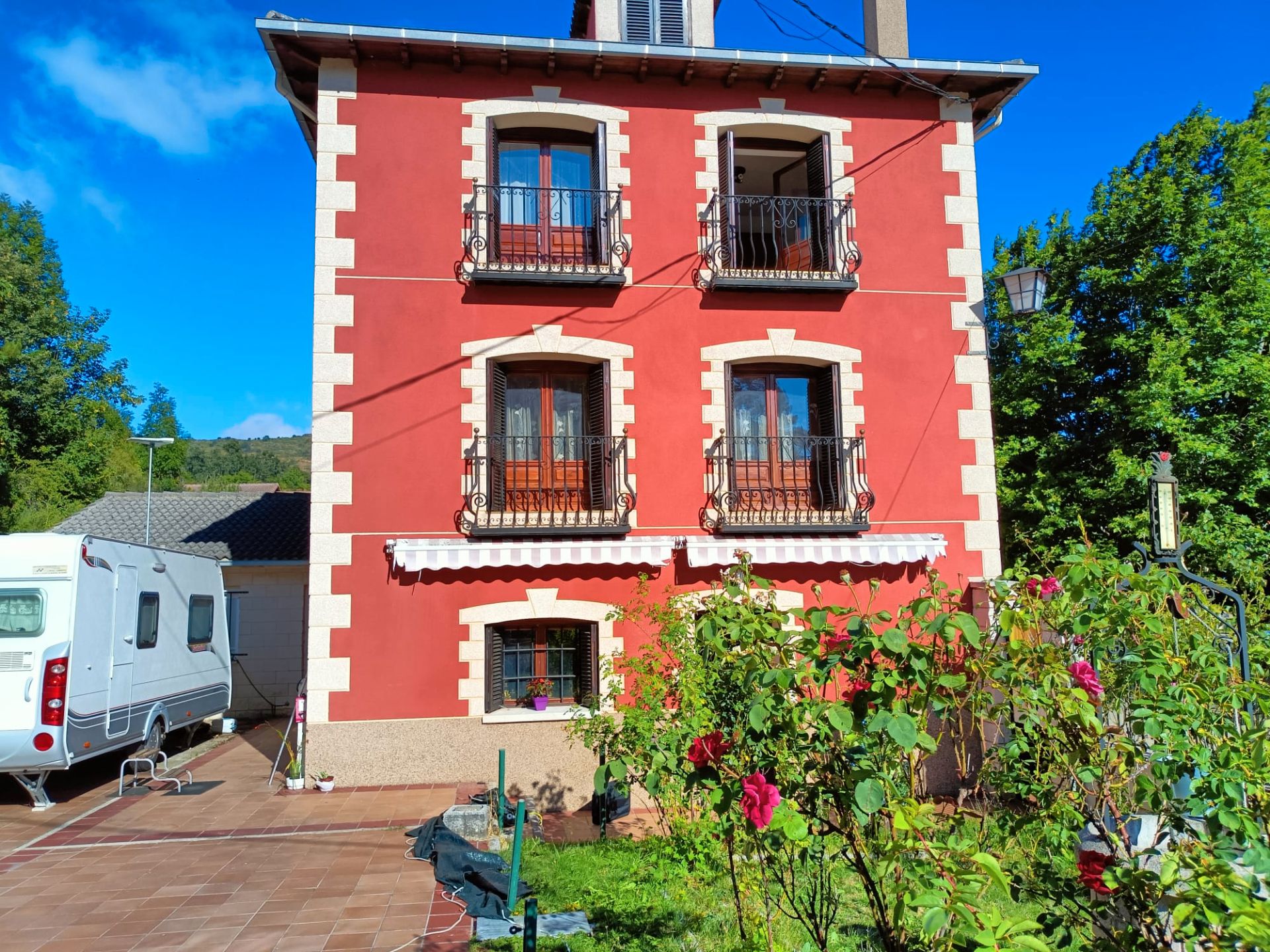 Exterior view of House or chalet for sale in Brañosera  with Heating, Private garden and Parquet flooring
