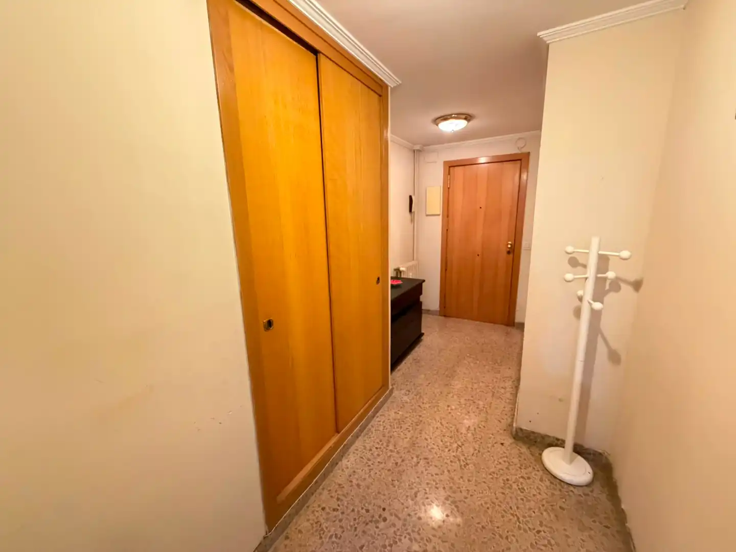 Wohnung zur Miete in Lleida mit Heizung, Möbliert und Ofen