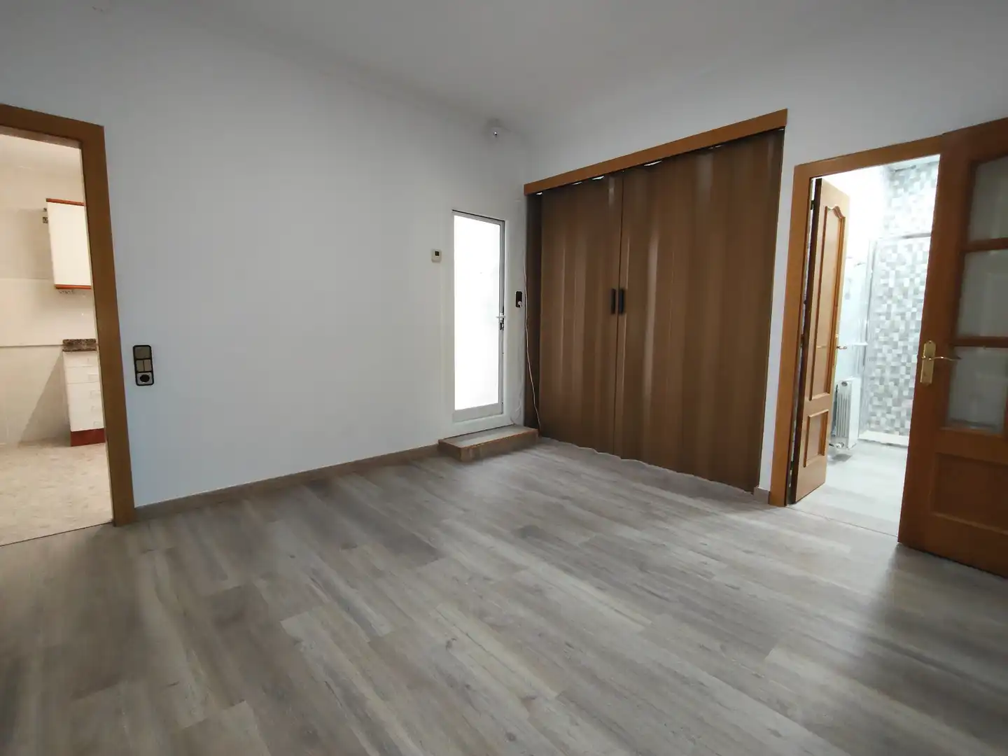 Piso en venta en Ripollet con Calefacción, Parquet y Terraza