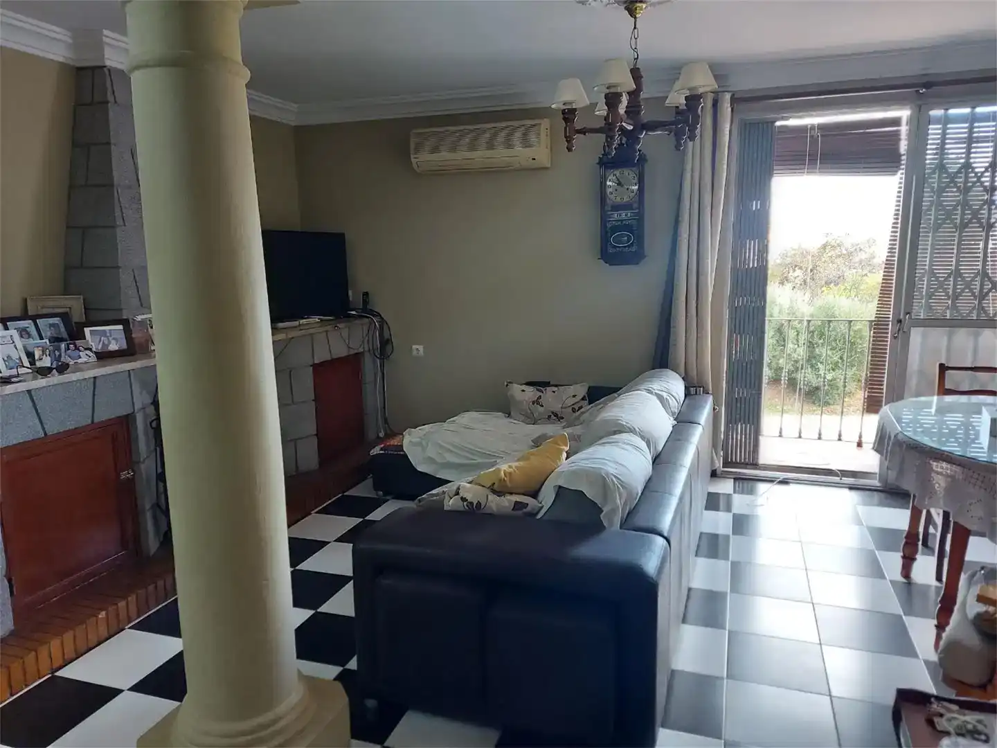 Sala de estar de Piso en venta en Casariche con Trastero, Amueblado y Balcón