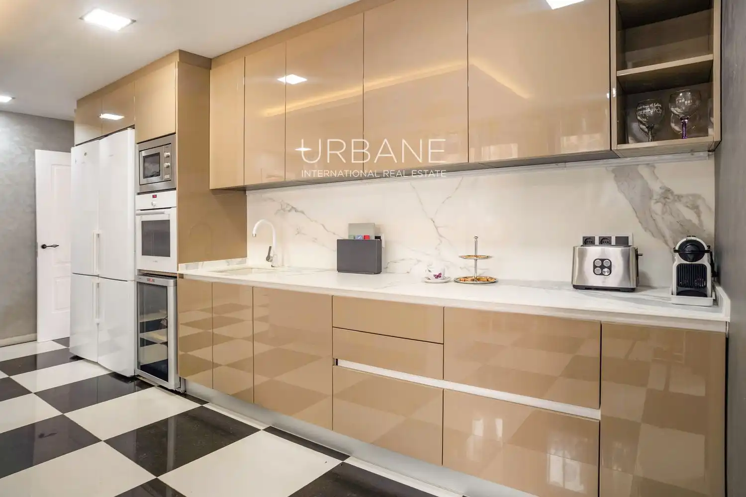 Casa con piscina in vendita a DISTRITO MONTMAR, imagen 14