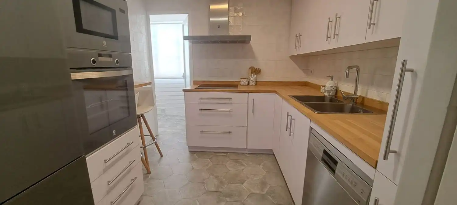 Küche von Wohnung zum Verkauf in Sant Joan de Moró mit Klimaanlage, Heizung und Abstellraum