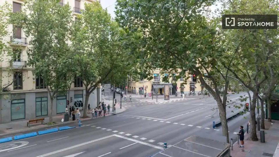 Exterior view of Flat for rent in Madrid  with Air Conditioner, Heating and Furnished