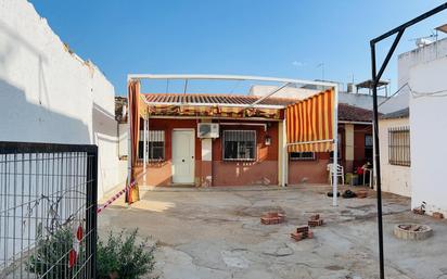 Exterior view of House or chalet for sale in  Sevilla Capital  with Air Conditioner and Storage room