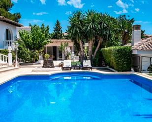 Piscina de Casa o xalet en venda en Calpe / Calp amb Aire condicionat, Calefacció i Jardí privat