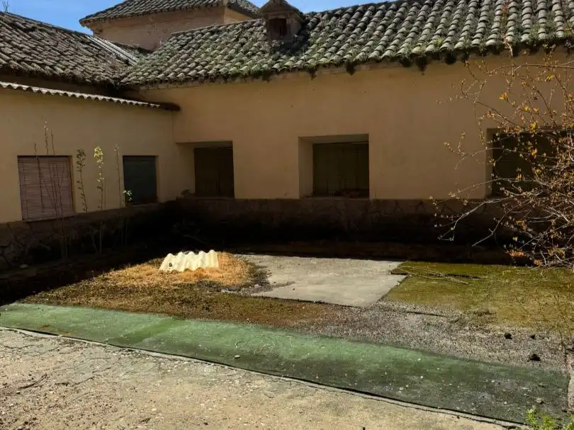 Casa en venda a Calle Honda 4, imagen 3