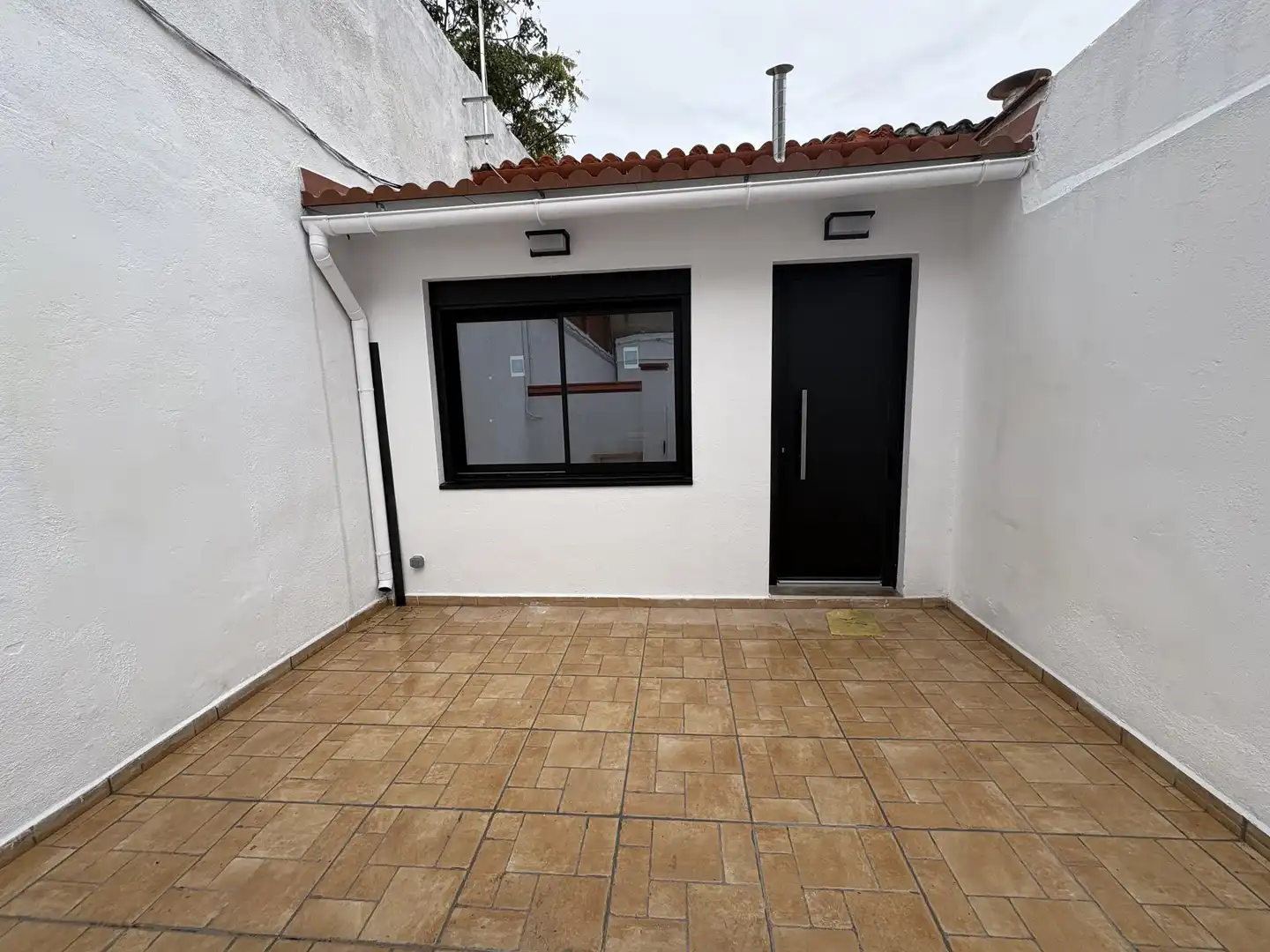 Bajo en venta en Centre - Sant Oleguer, imagen 2