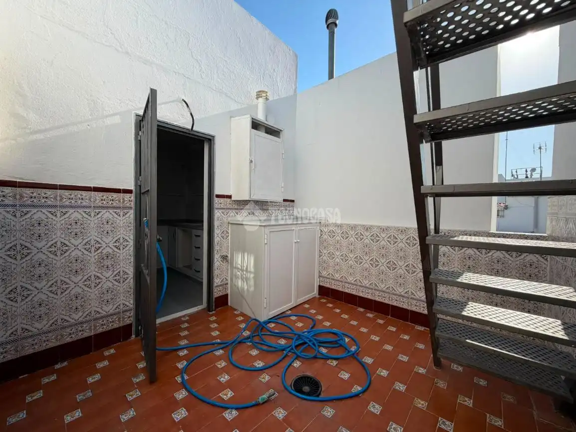 Küche von Wohnung zum Verkauf in Isla Cristina mit Balkon