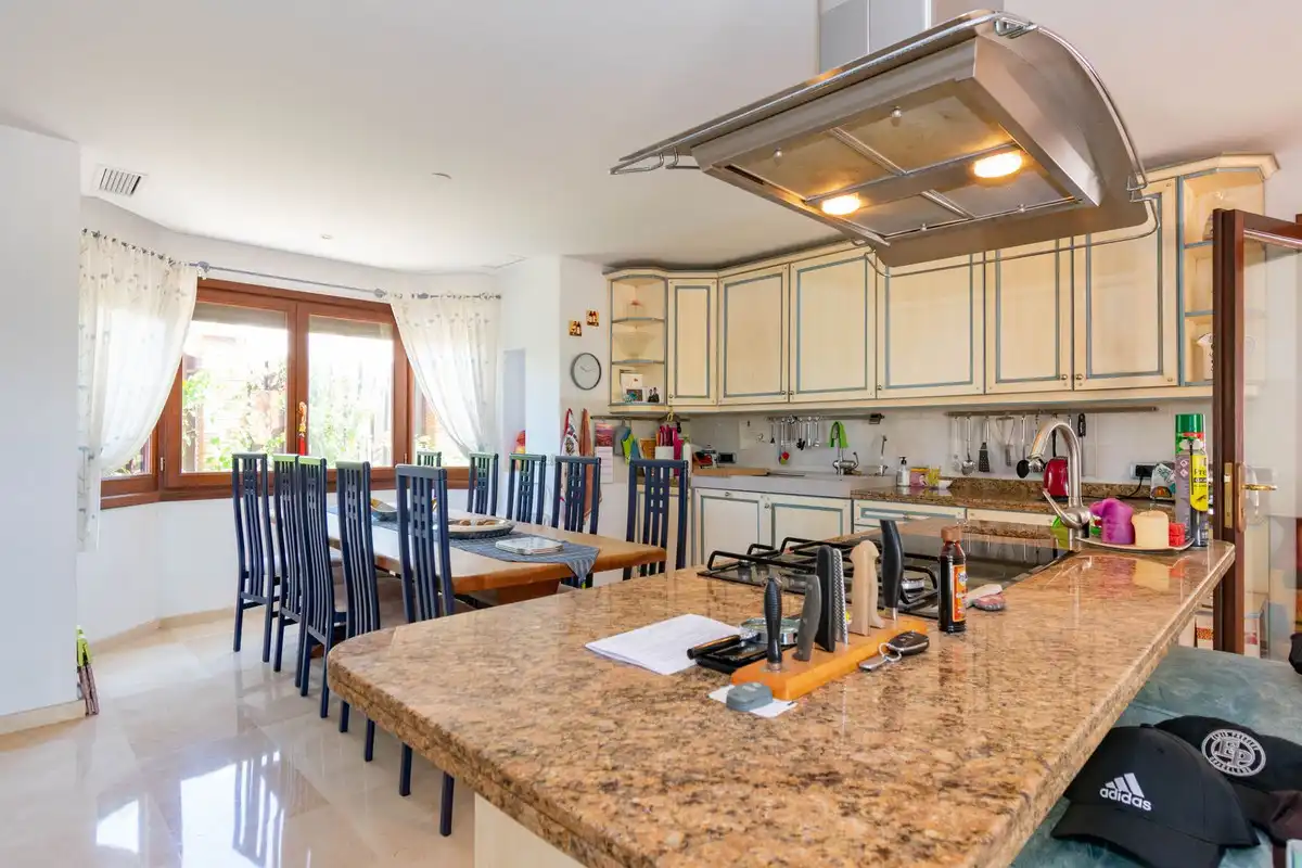 House with pool for sale in Estepona Pueblo, imagen 10