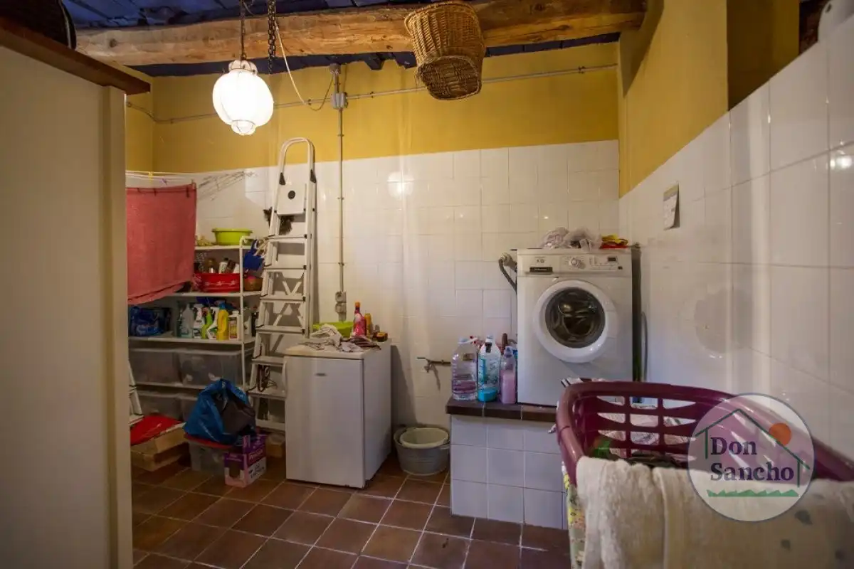 Kitchen of Houses for sale in Simancas  with Heating