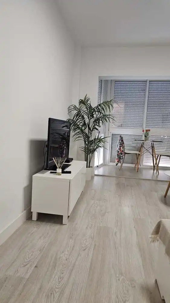 Sala de estar de Estudio en venta en Torremolinos con Aire acondicionado, Calefacción y Amueblado