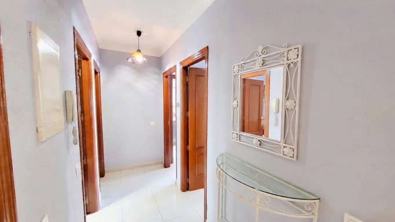 Piso en venta en Rincón de la Victoria con Aire acondicionado, Trastero y Amueblado