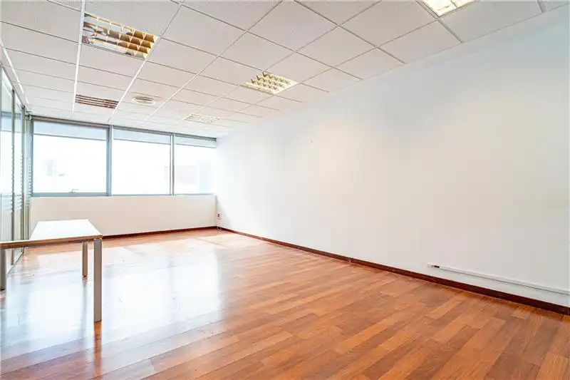 Office space with lift for sale in Nord, imagen 9