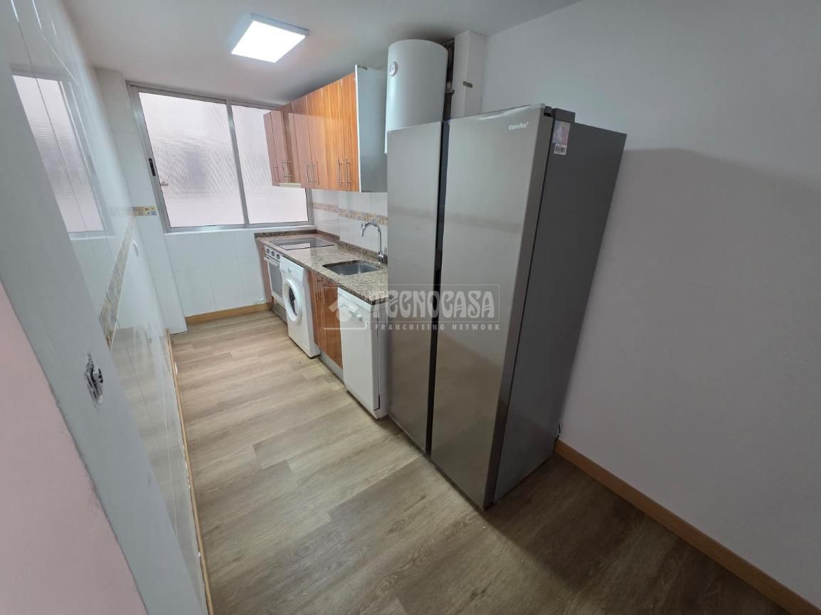Kitchen of Flat for sale in  Zaragoza Capital  with Heating and Terrace