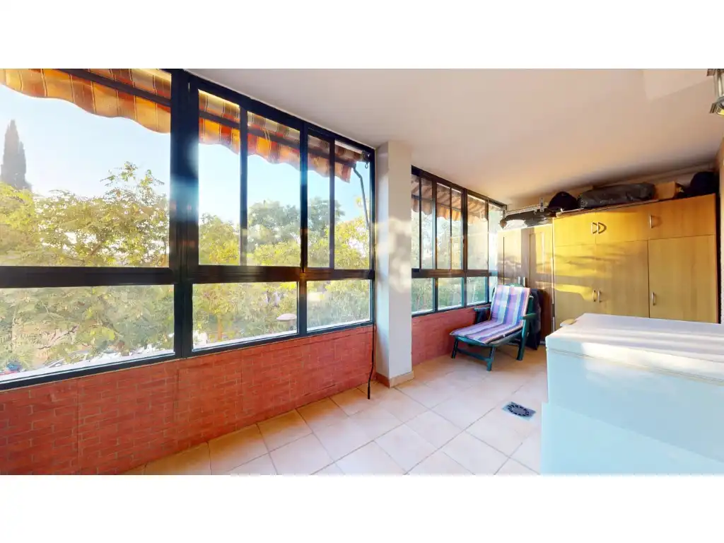 Bedroom of Flat for sale in Valencia  with Air Conditioner, Terrace and Community pool