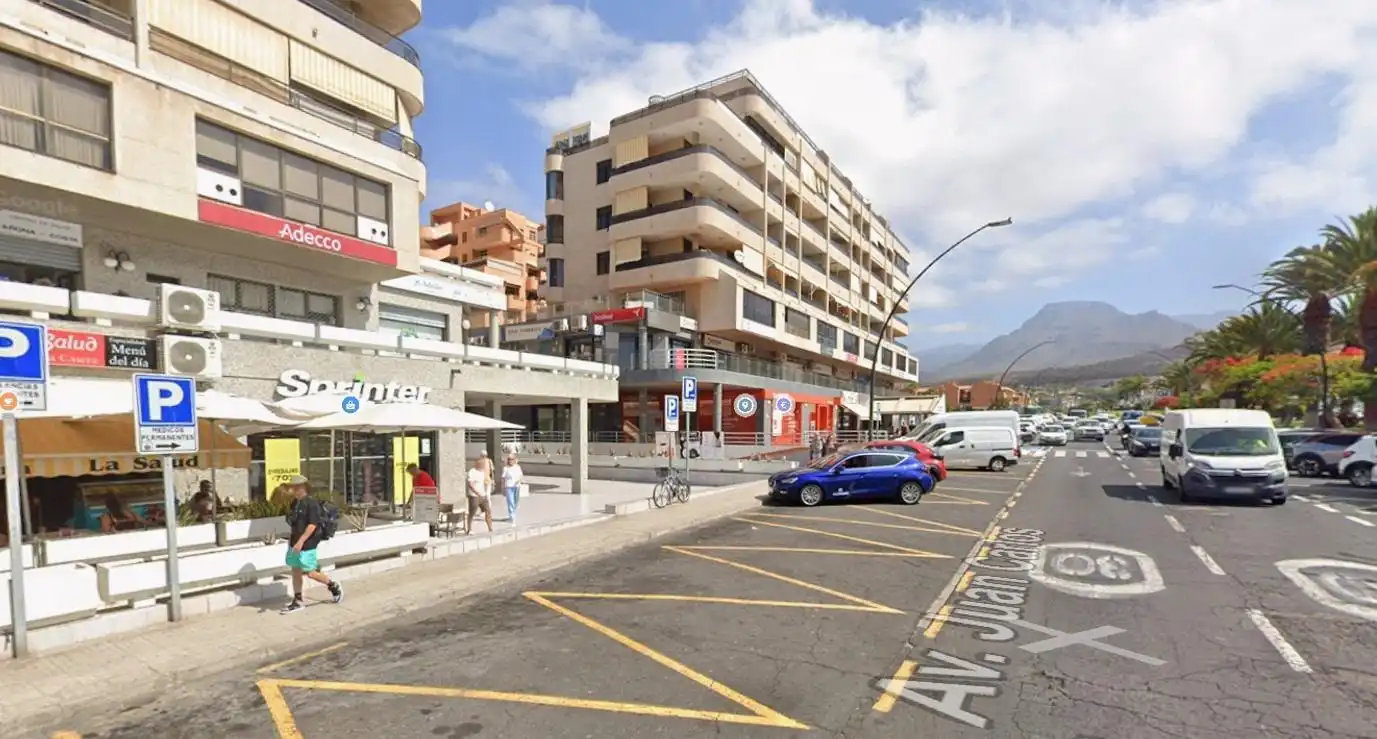 Exterior view of Garage for sale in Arona