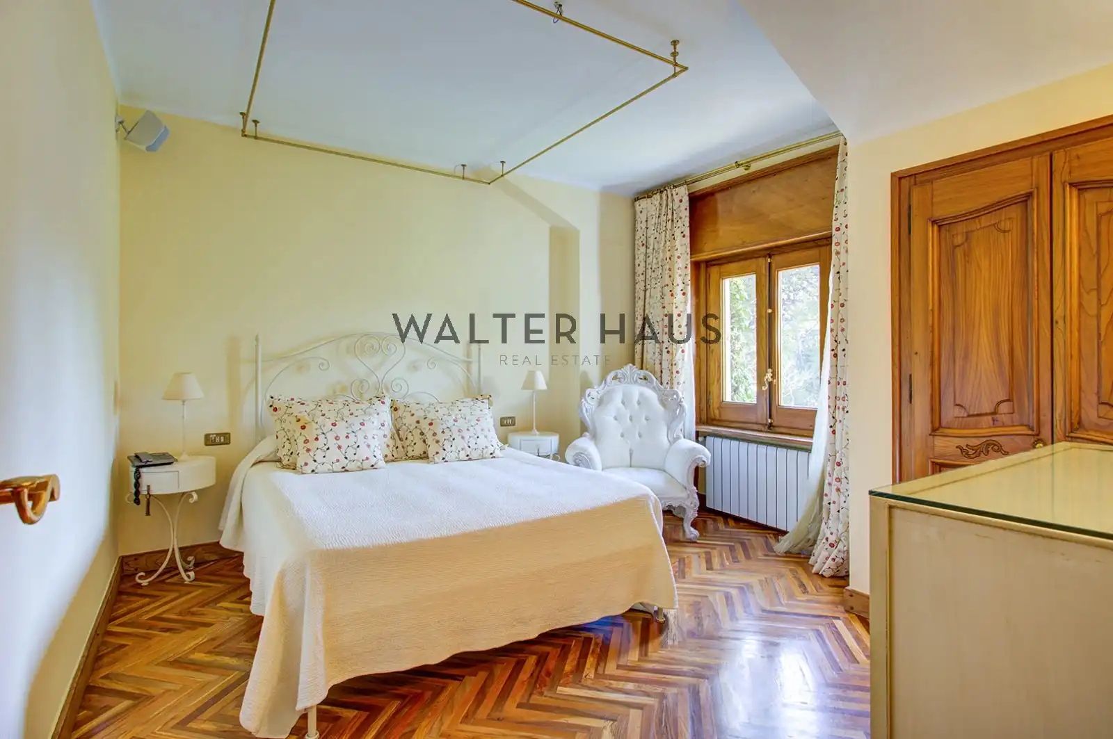 Schlafzimmer von Haus oder Chalet zum Verkauf in Sitges mit Klimaanlage, Heizung und Privatgarten
