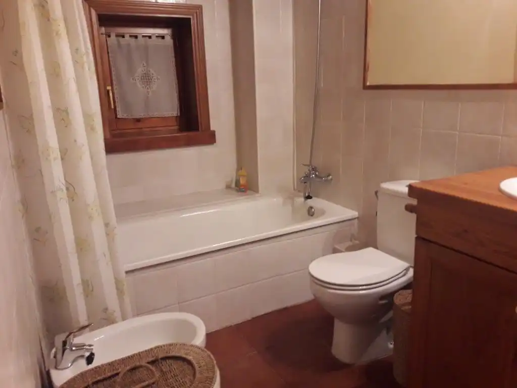 Terraced house with pool to rent in Avinguda del Segre 21, imagen 27