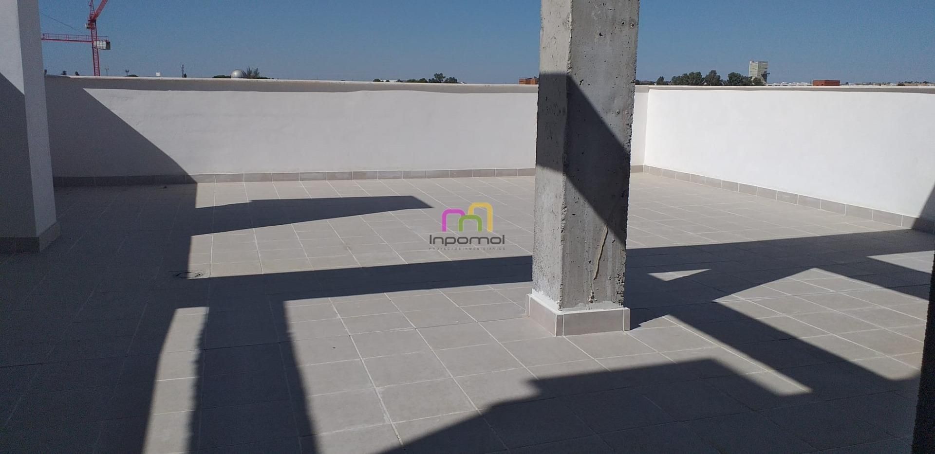 Terrassa de Àtic en venda en Badajoz Capital amb Aire condicionat, Calefacció i Jardí privat