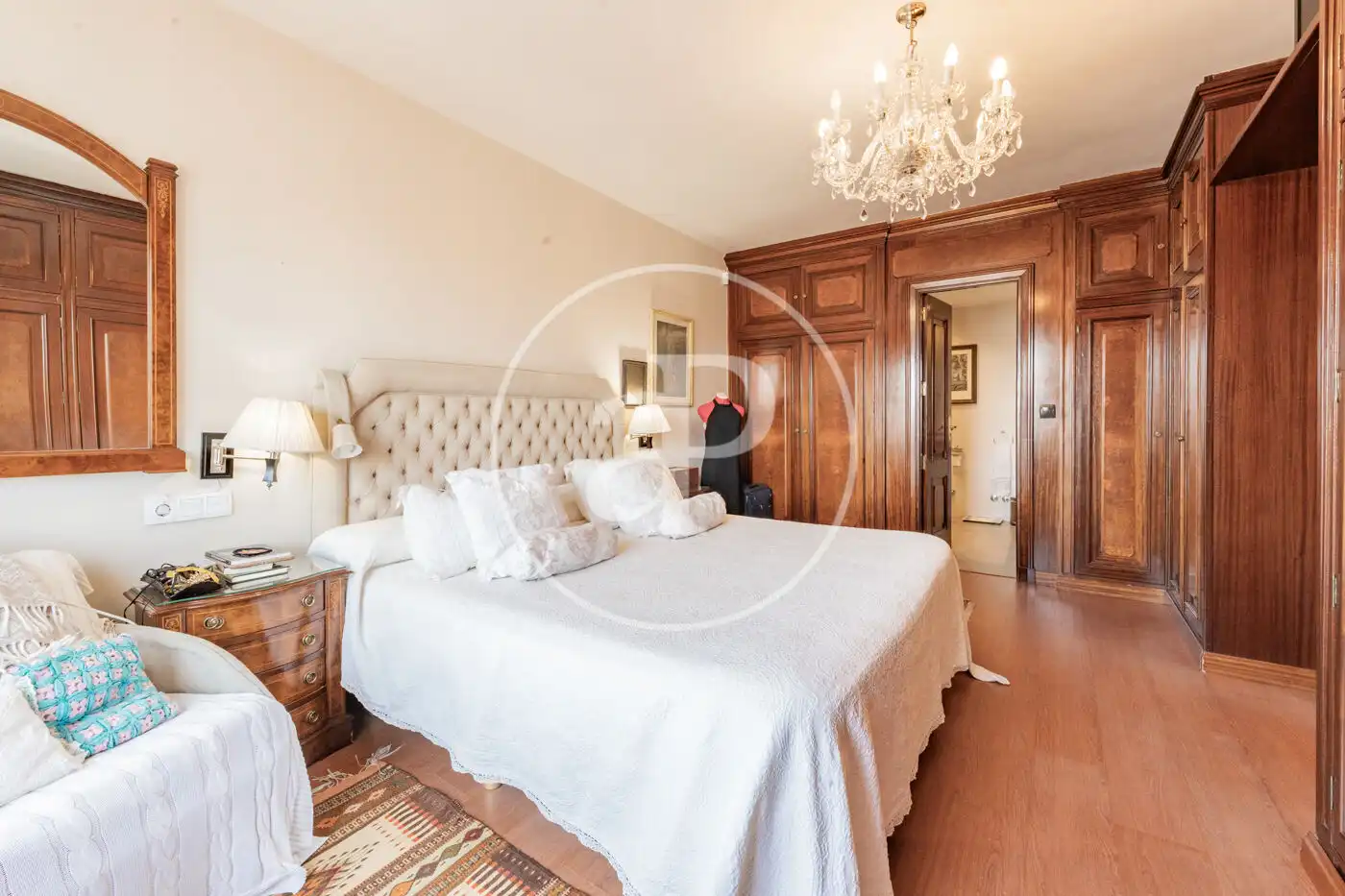 Piso en venta en C. de Pechuán, Ciudad Jardín