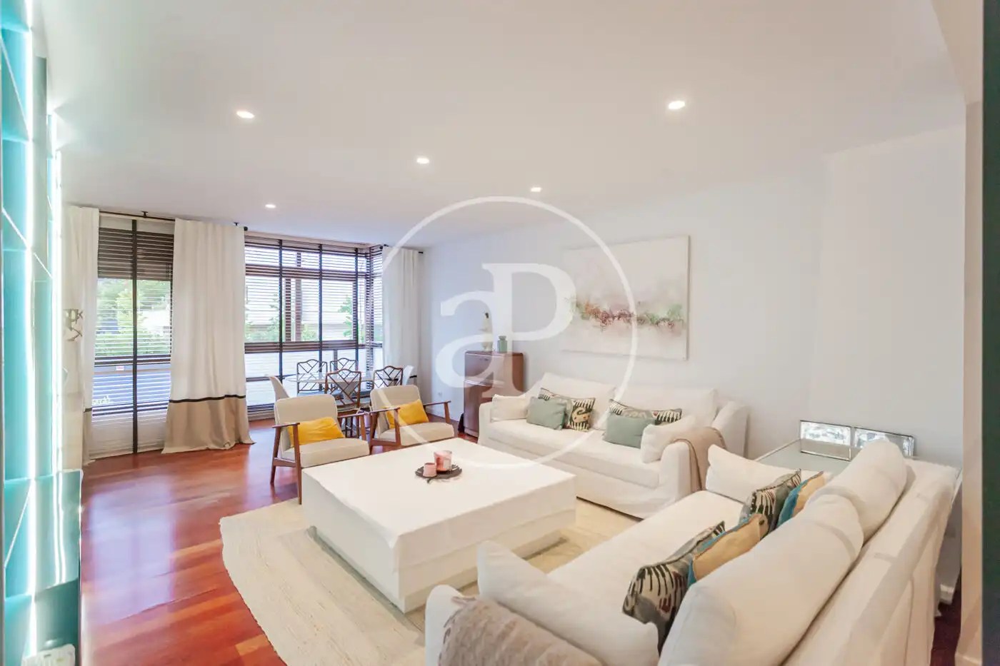 Living room of Flat for sale in Moncloa - Aravaca