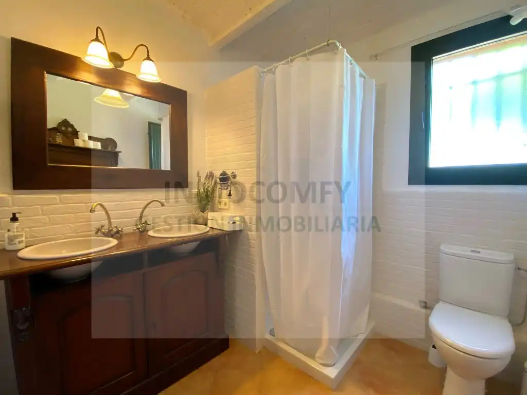 Badezimmer von Haus oder Chalet zur Miete in La Pera