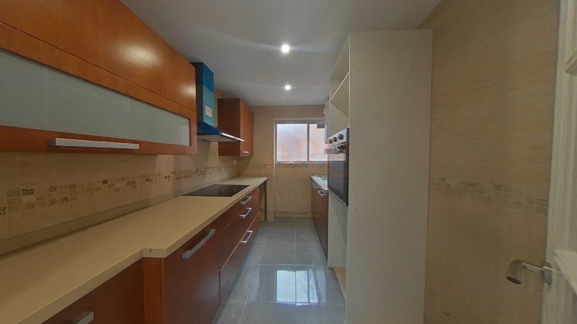Kitchen of Flat for sale in Gavà