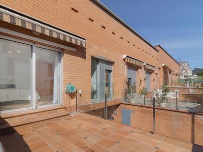 Exterior view of Single-family semi-detached for sale in Girona Capital  with Private garden