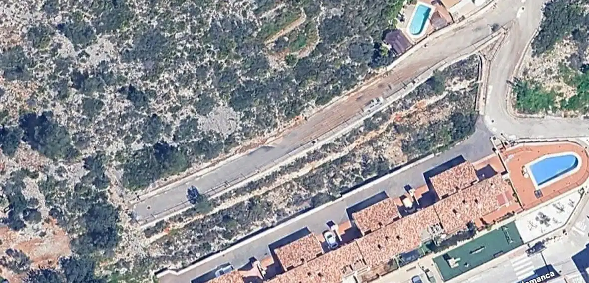 Terreny residencial en venda a Alcalalí