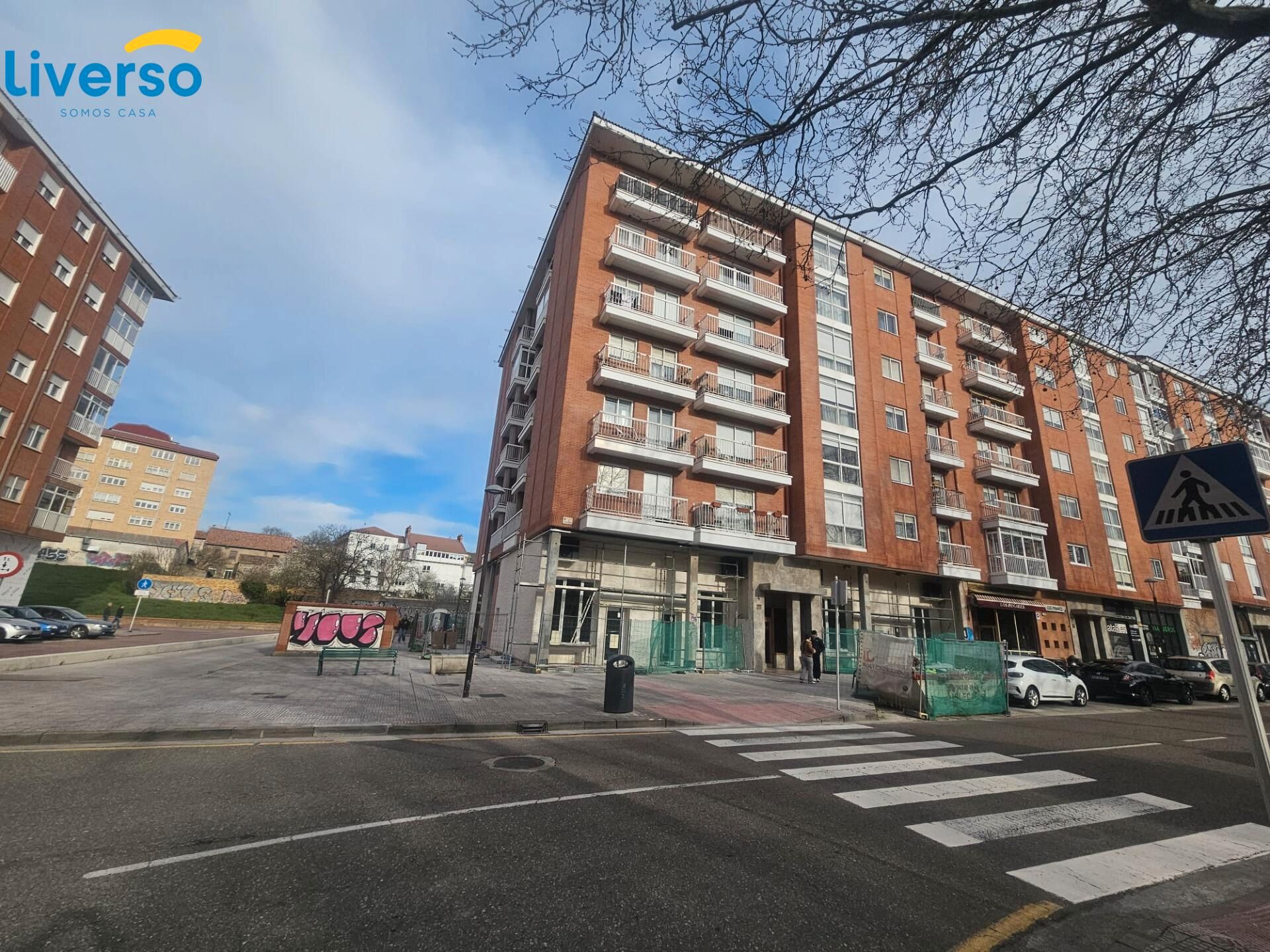 Exterior view of Flat for rent in Burgos Capital  with Furnished