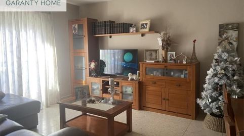 Foto 3 de Piso de alquiler en Calle Calle Nervión, 11, San Alberto - La Alcubilla - Florisol, Málaga Capital