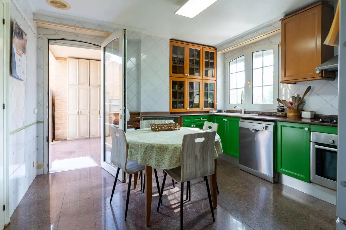 Cuina de Casa o xalet en venda en Elche / Elx amb Calefacció, Jardí privat i Parquet