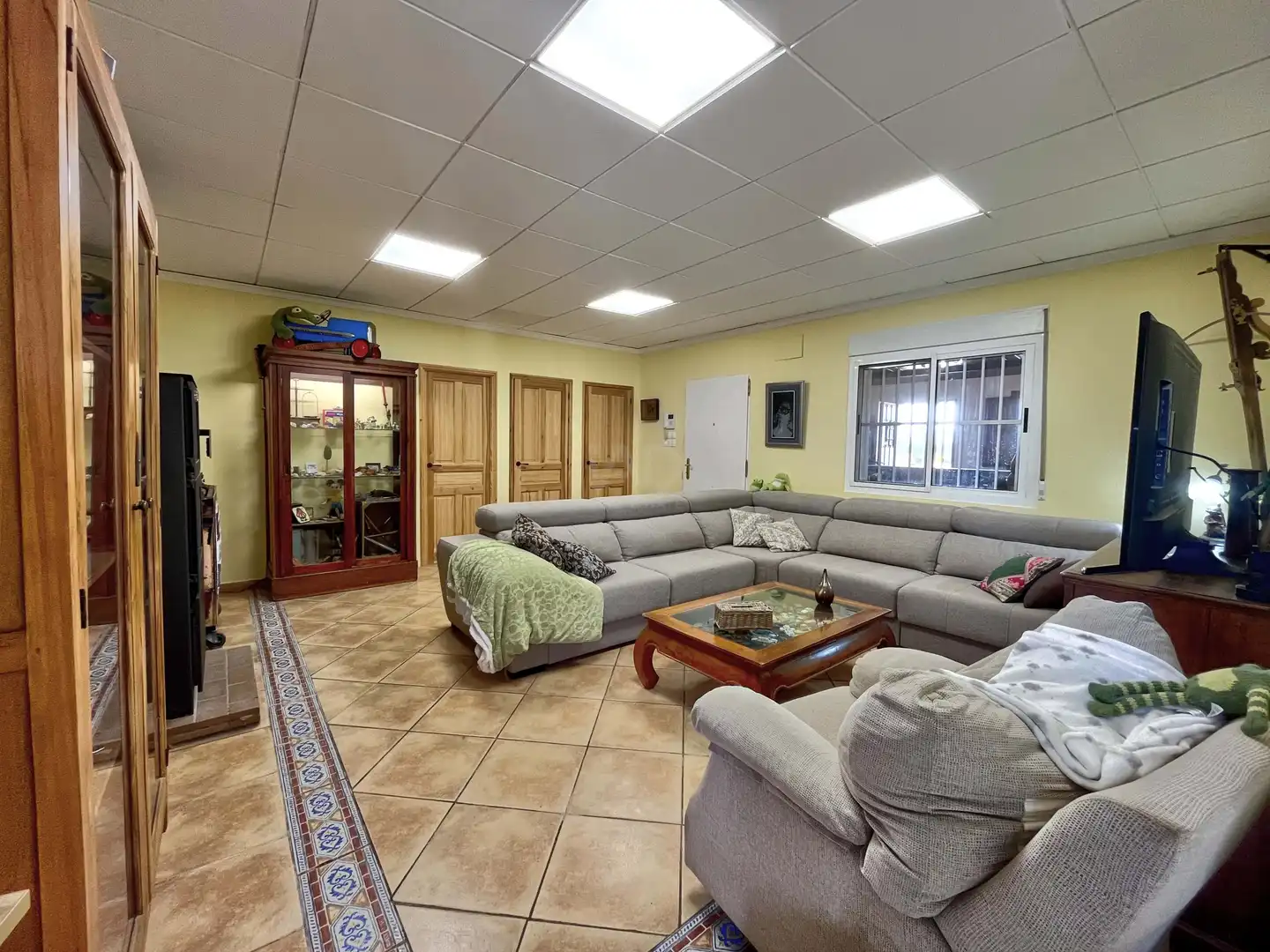 Living room of Houses for sale in Villena  with Air Conditioner, Terrace and Swimming Pool