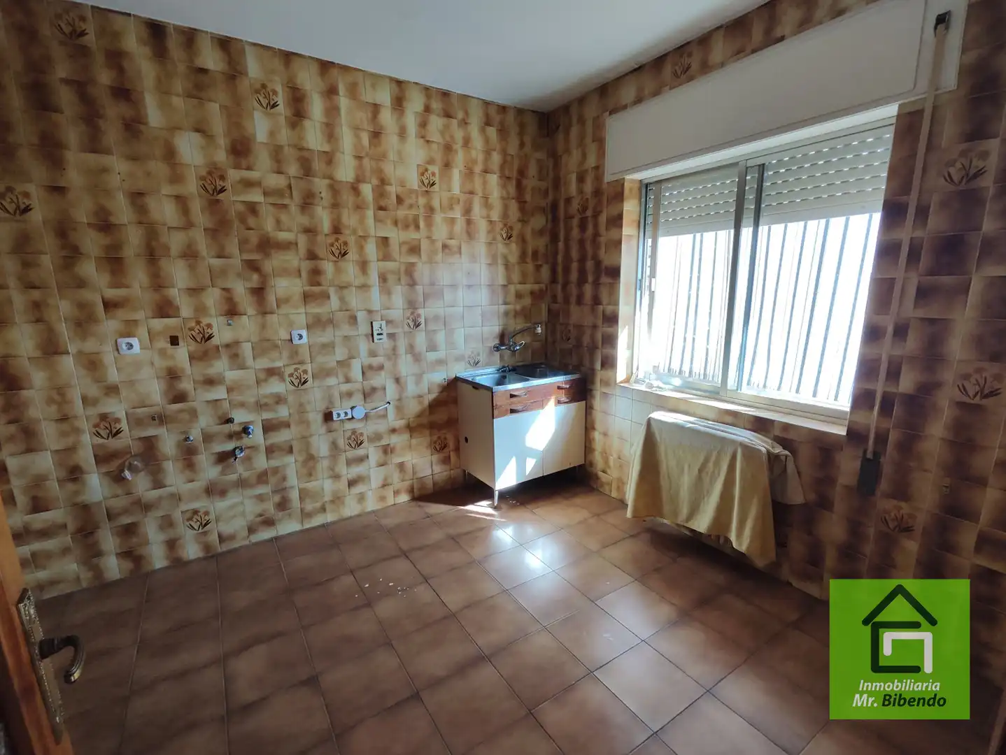 Cuina de Pis en venda en Coreses amb Calefacció, Jardí privat i Parquet