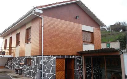 Vista exterior de Casa o xalet en venda en Carreño