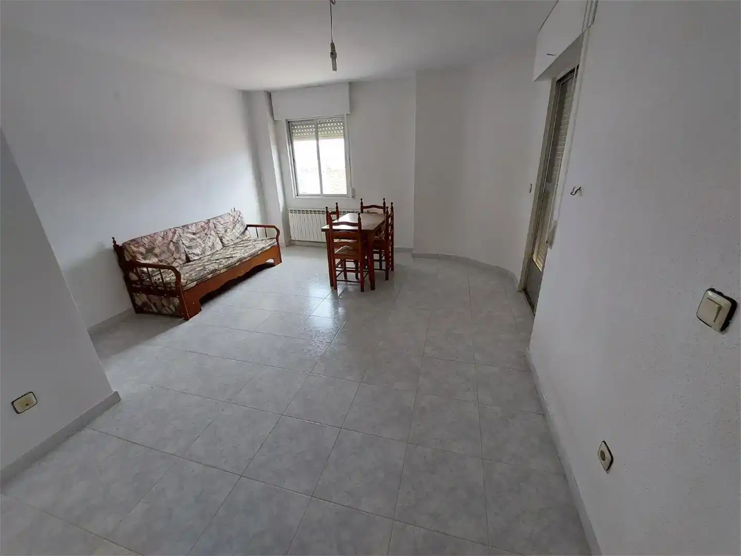 Sala d'estar de Pis en venda en Peñausende amb Traster, Moblat i Rentadora