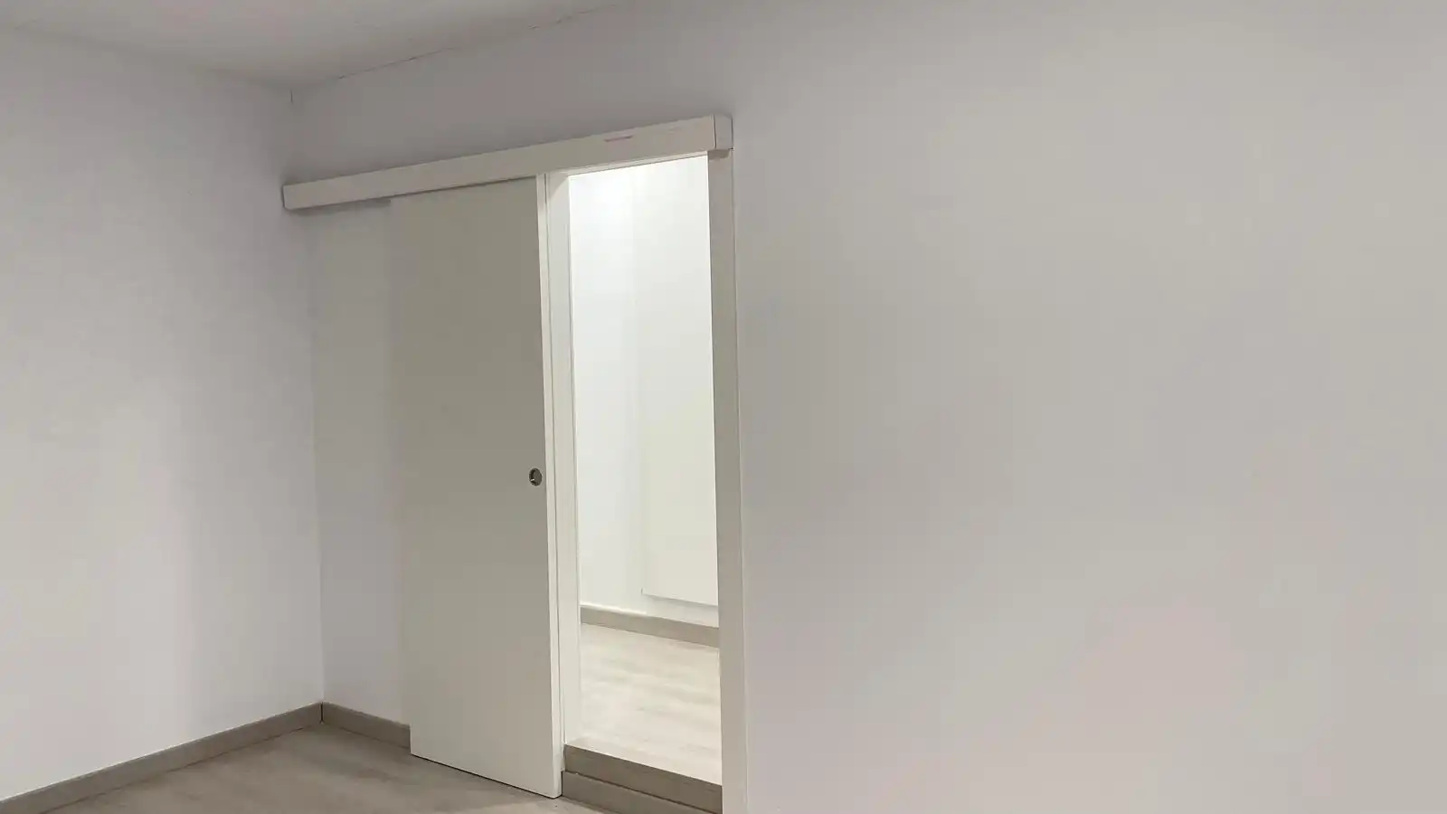 Bedroom of Commercial properties for rent in El Masnou  with Air Conditioner