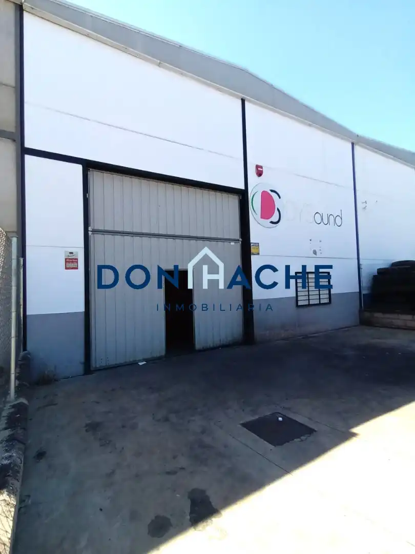 Nave industrial en venta en Calamonte
