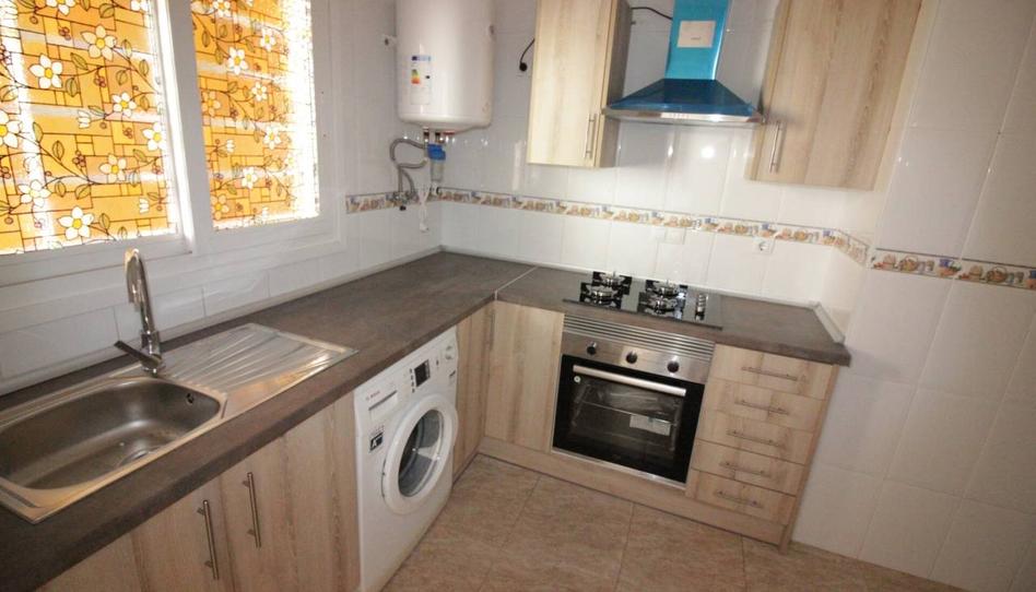 Photo 1 of Flat to rent in Calle Sorolla, Roquetas Pueblo, Almería