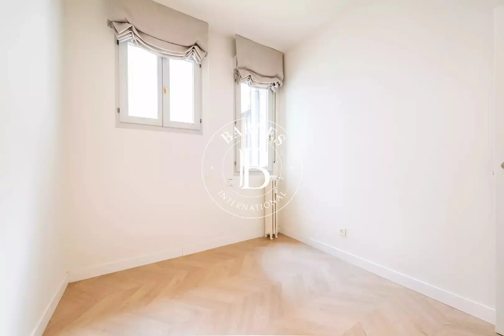 Bedroom of Flat for rent in Madrid  with Air Conditioner, Heating and Furnished