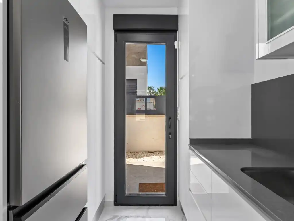 Casa con piscina en venta en Calle las Abubillas, imagen 10