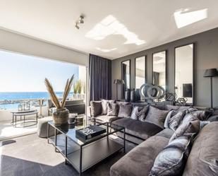 Living room of Apartment for sale in Marbella  with Air Conditioner, Terrace and Furnished