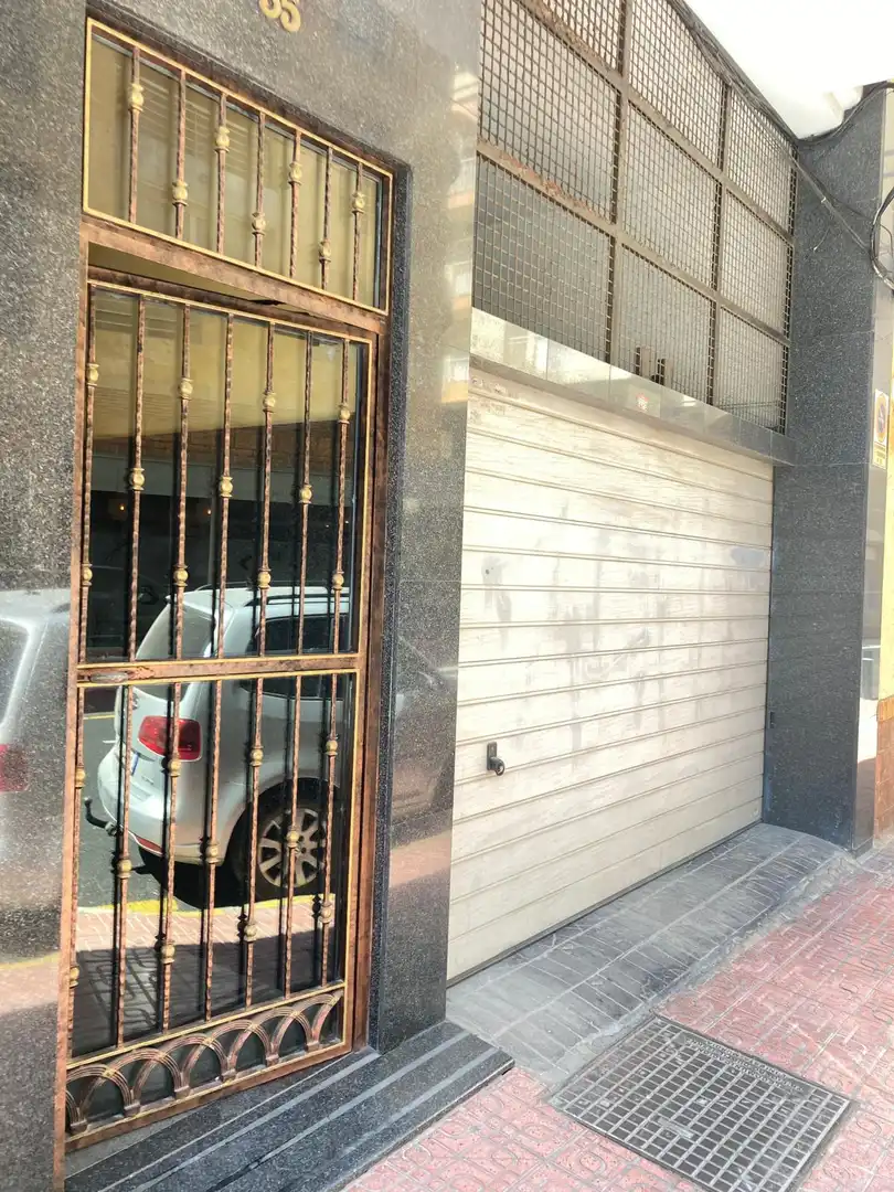 Piso en venta en Calle Ramón y Cajal, Las Piscinas Naturales