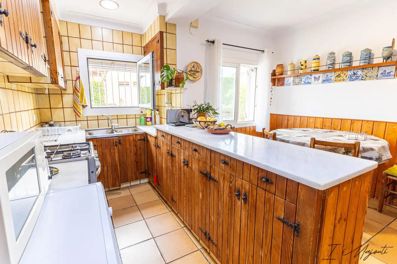 Casa aparellada en venda a La Bisbal d'Empordà, imagen 12