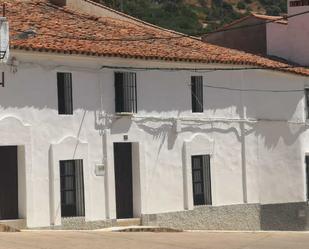 Vista exterior de Casa adosada en venda en Esparragosa de Lares