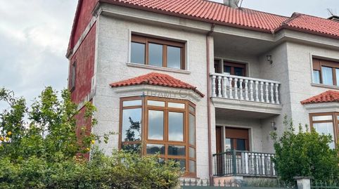 Foto 4 de Casa adosada en venta en Rua Os Anxos, O Carril, Vilagarcía de Arousa