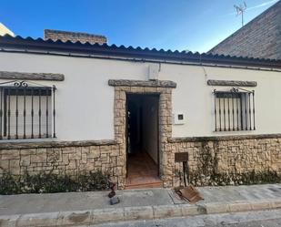 Vista exterior de Casa adosada en venda en Las Cabezas de San Juan