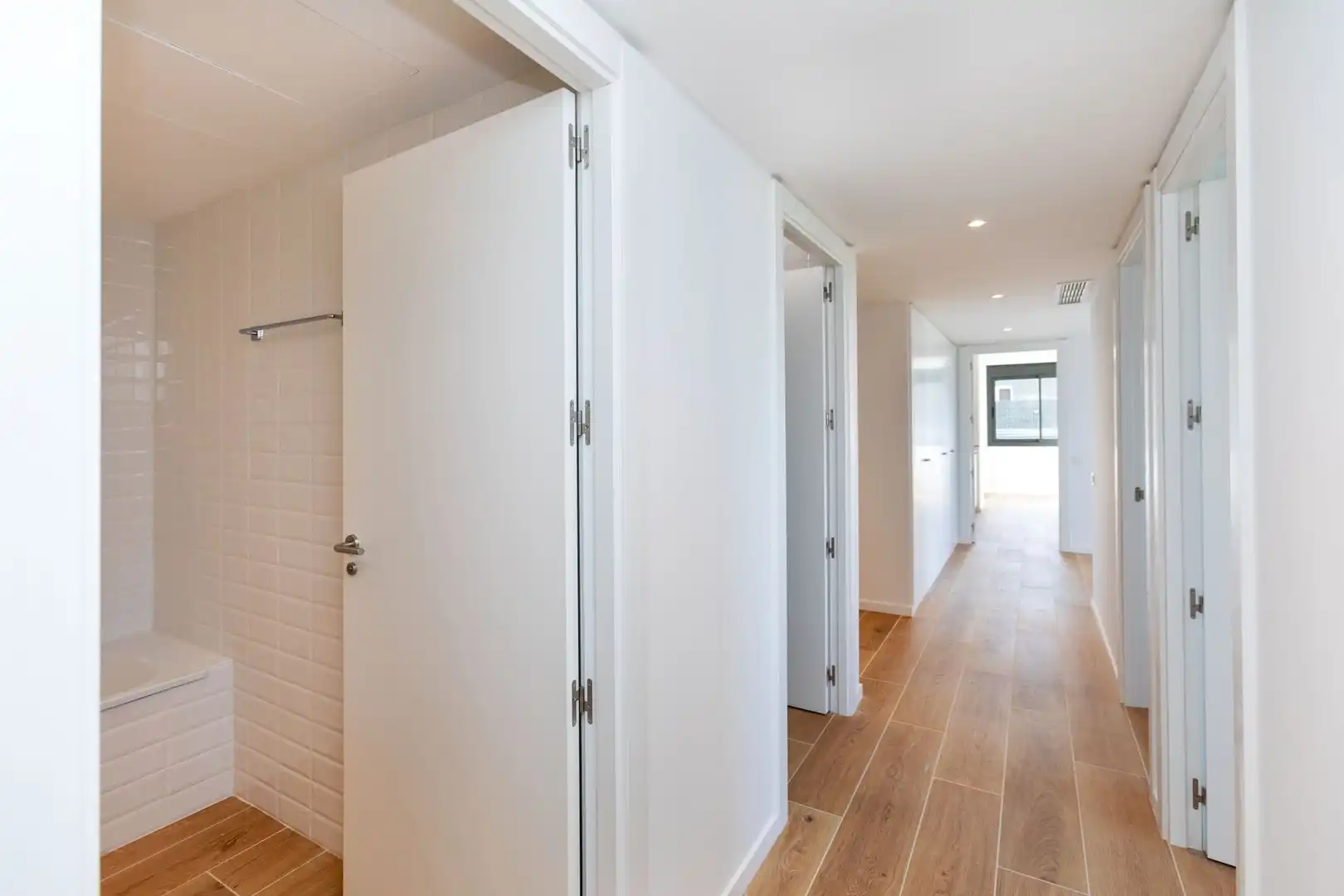 Flat with pool to rent in Carrer de Joan Miró, imagen 34