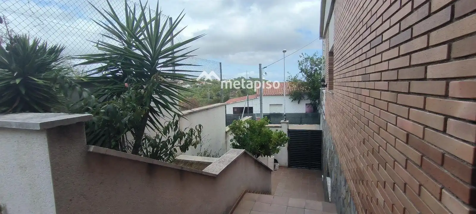 Vista exterior de Casa o xalet en venda en Calafell amb Calefacció, Terrassa i Traster
